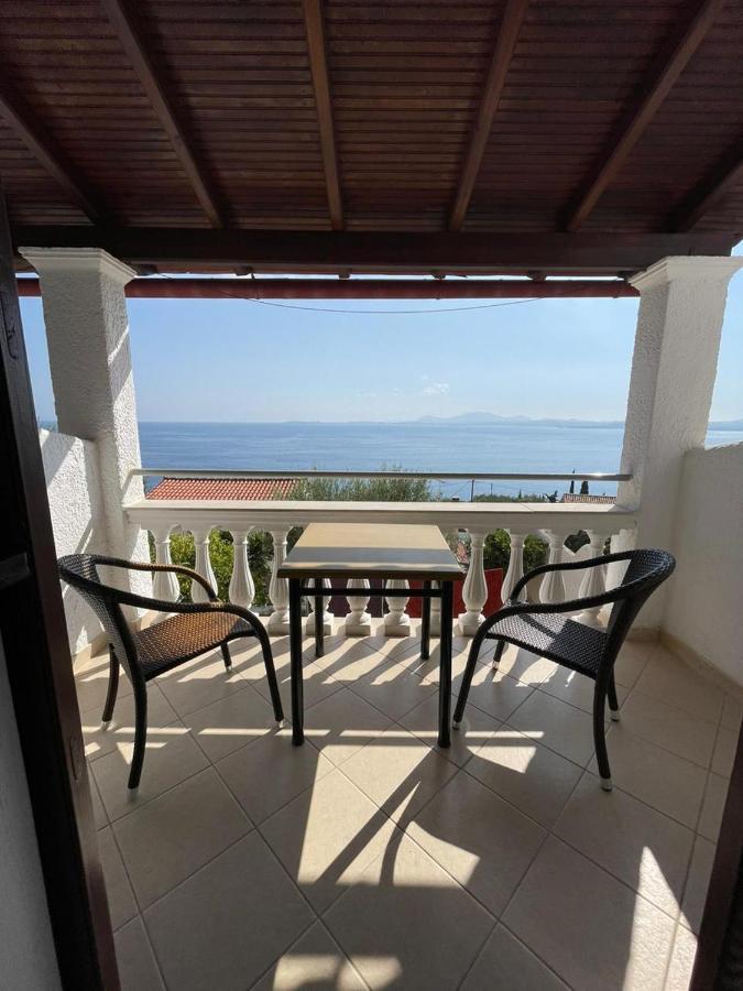 Yannis Apartments Barbati Extérieur photo